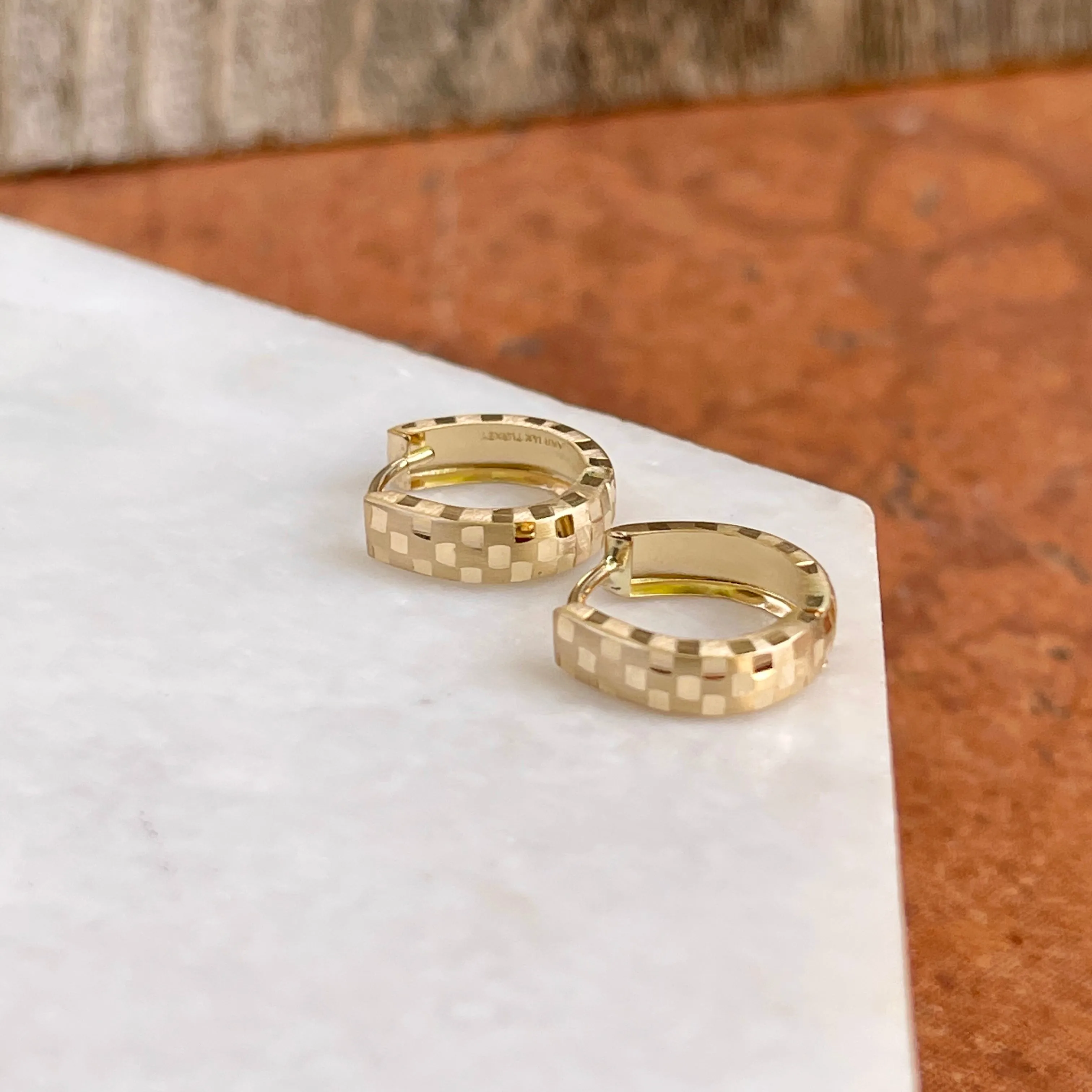 14KT Yellow Gold Satin   Diamond-Cut Huggie Hoop Earrings 14mm