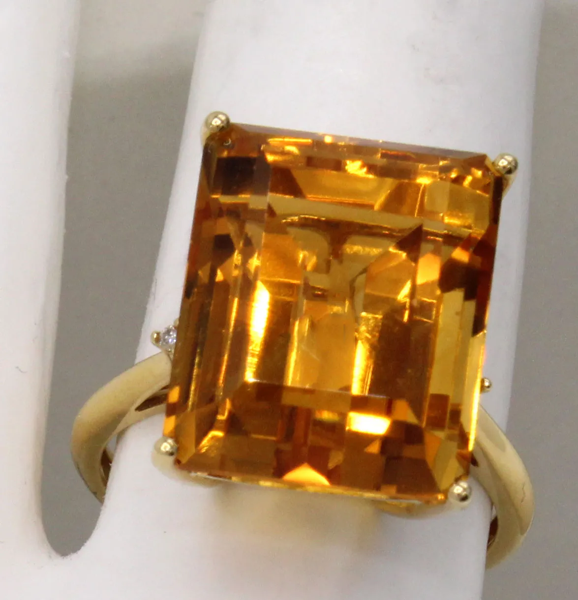 1980s Golden Citrine Diamond 18 Karat Gold Ring