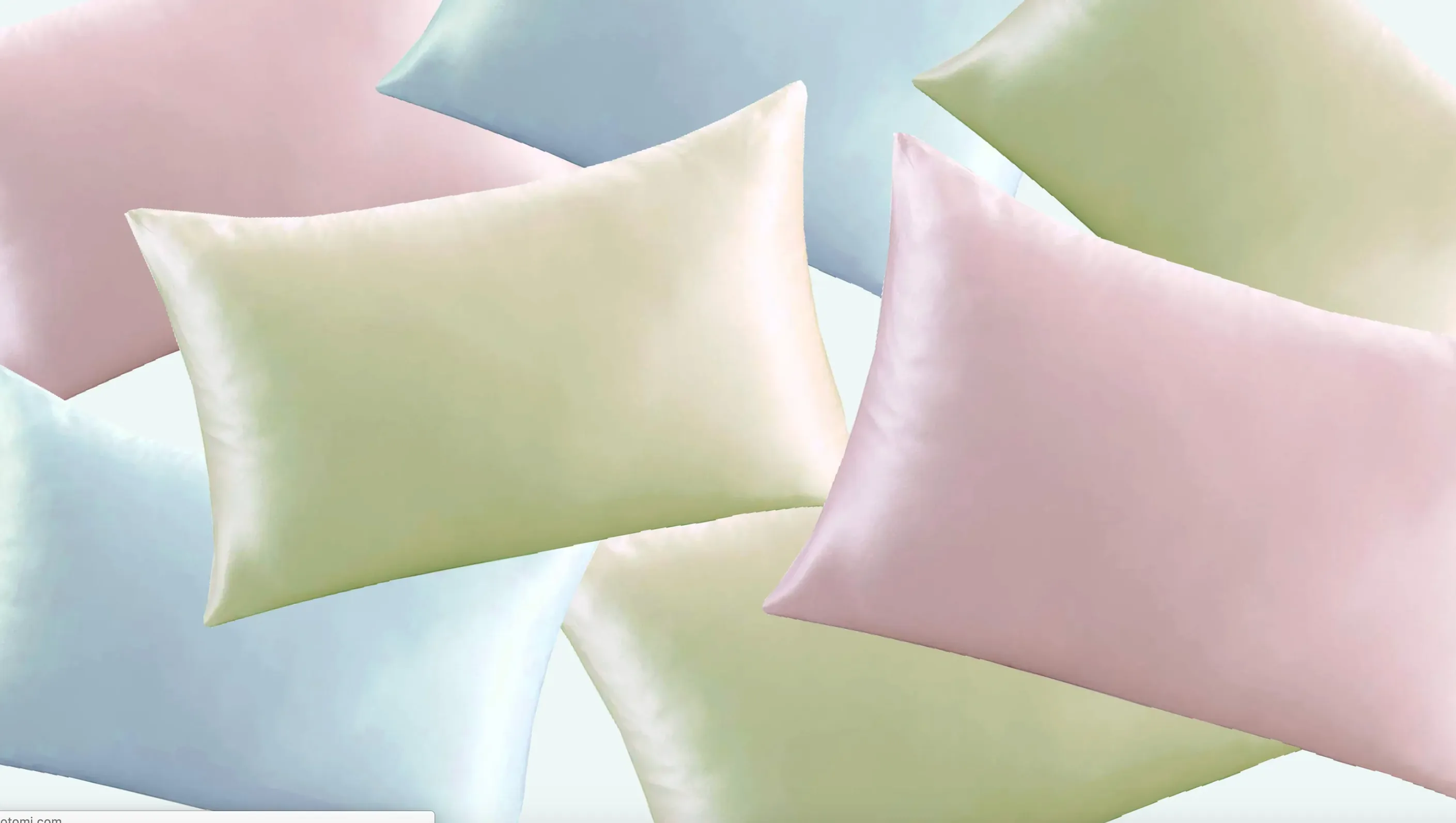 ARIA BEAUTY SATIN PILLOWCASE