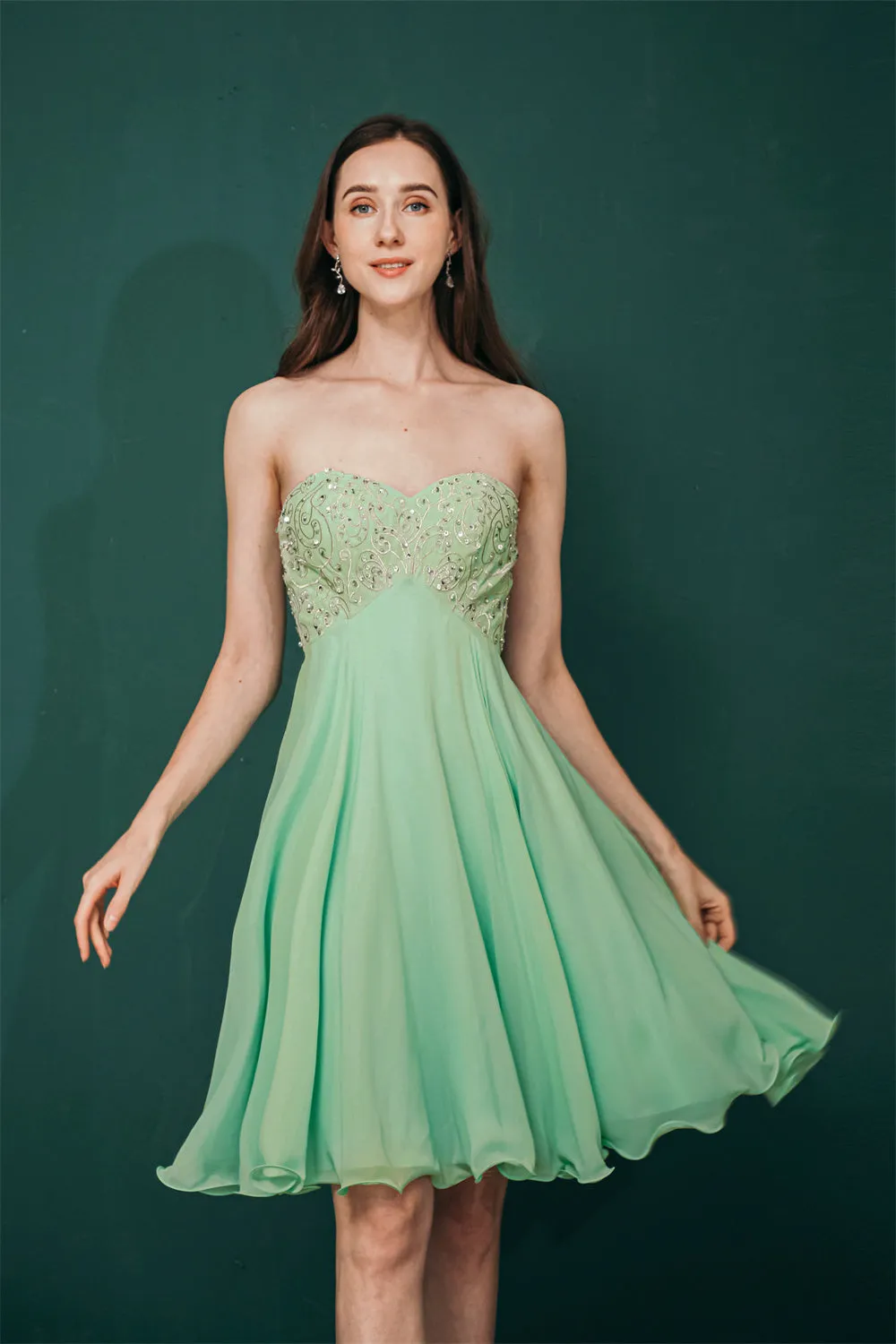 Burgundy Sweetheart Sparkle Beaded Chiffon Homecoming Dress