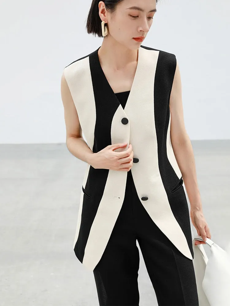 Chee Vest