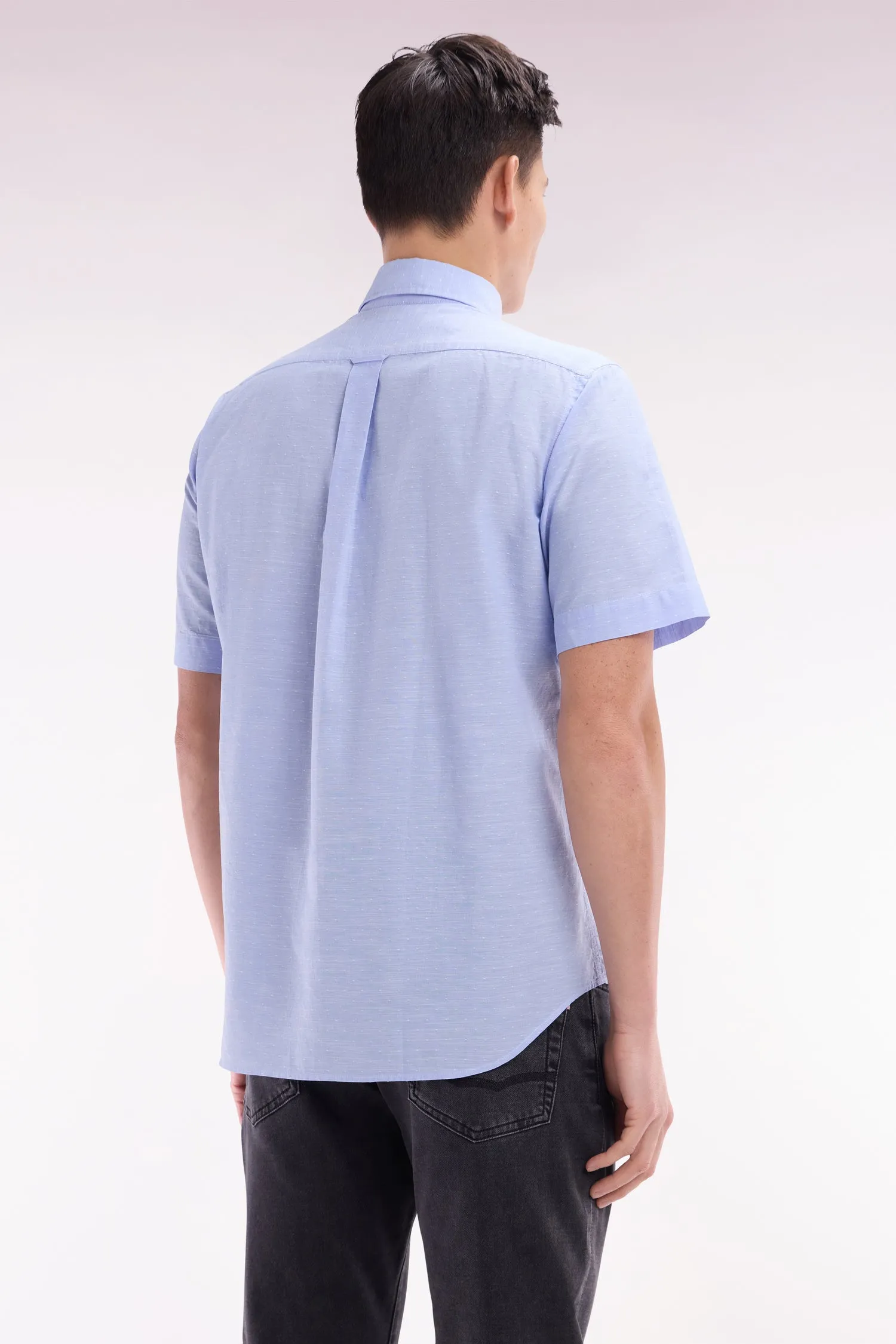 Chemise à manches courtes en coton texturé ciel coupe droite