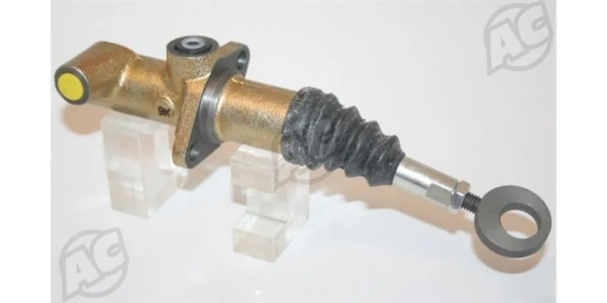 Clutch Master Cylinder Bmw3/5/7 Series E21 (BMW302)