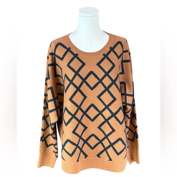 Design History Brown Crew Neck Sweater w/ Black Geometric Design (Size XL)