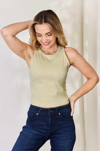 Essential Round-Neck Slim Tank