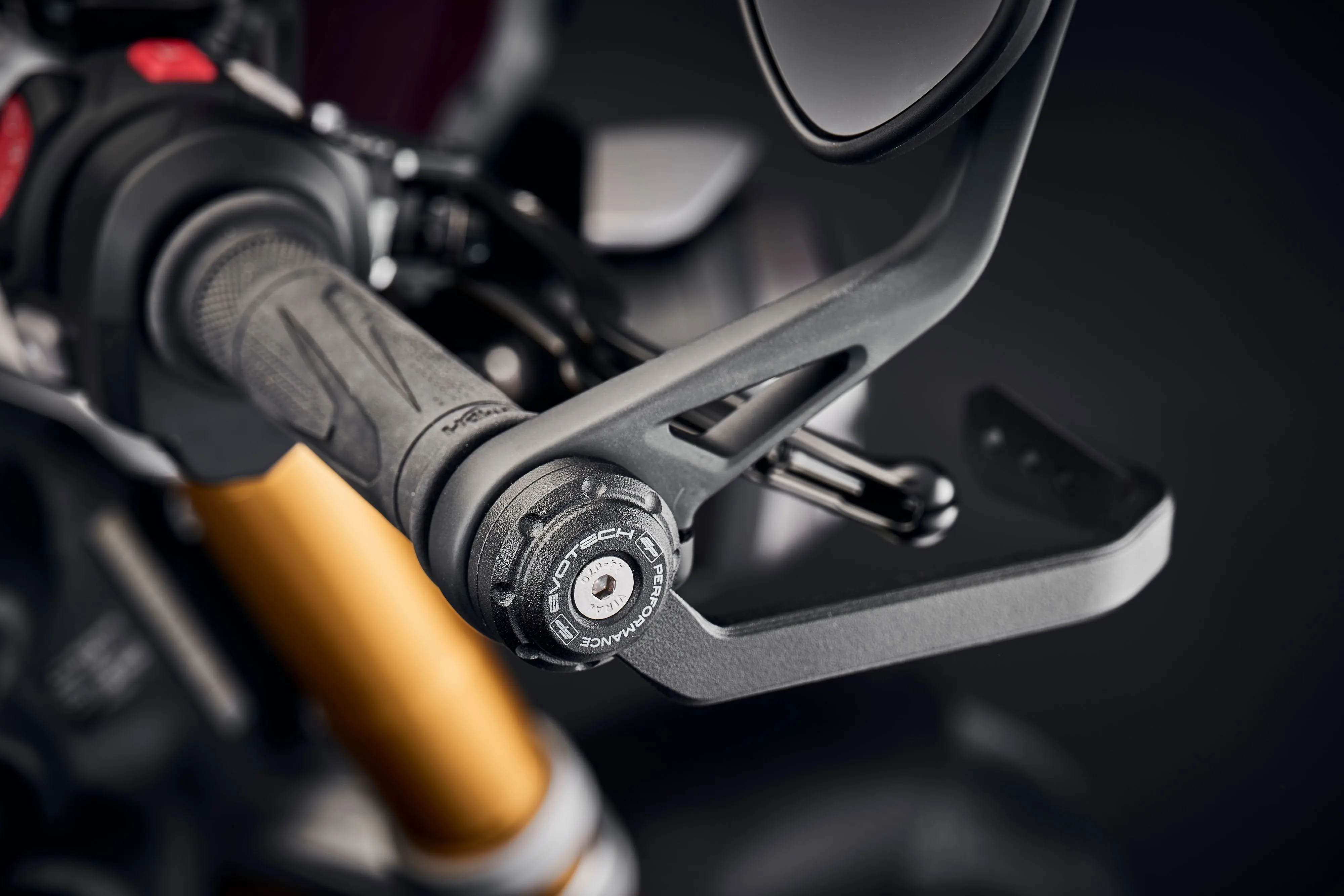 Evotech Triumph Bobber Brake And Clutch Lever Protector Kit (2017 ) (Bar End Mirror Version)