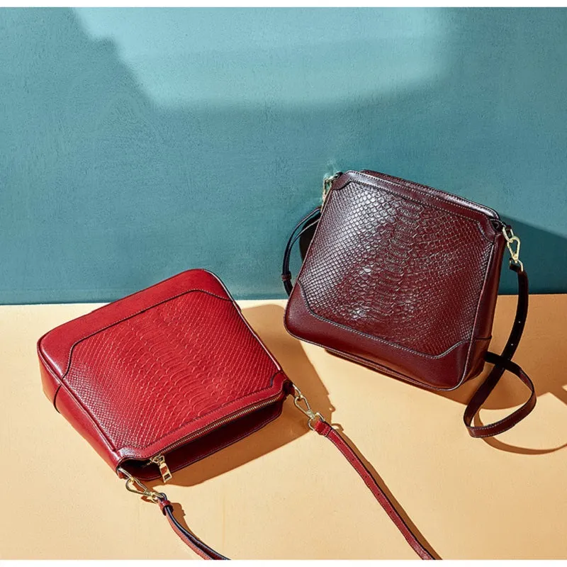 Fashion Crocodile Pattern Handbag