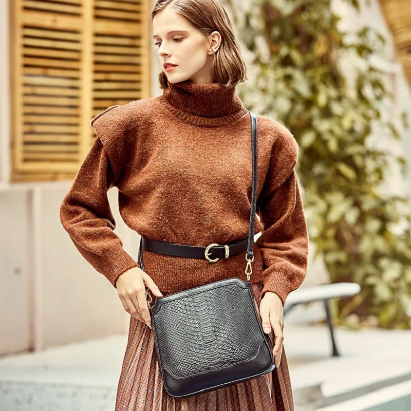 Fashion Crocodile Pattern Handbag