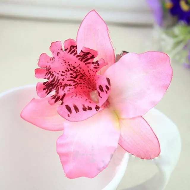 Fashion Flower Hair Clips (8 Colors)