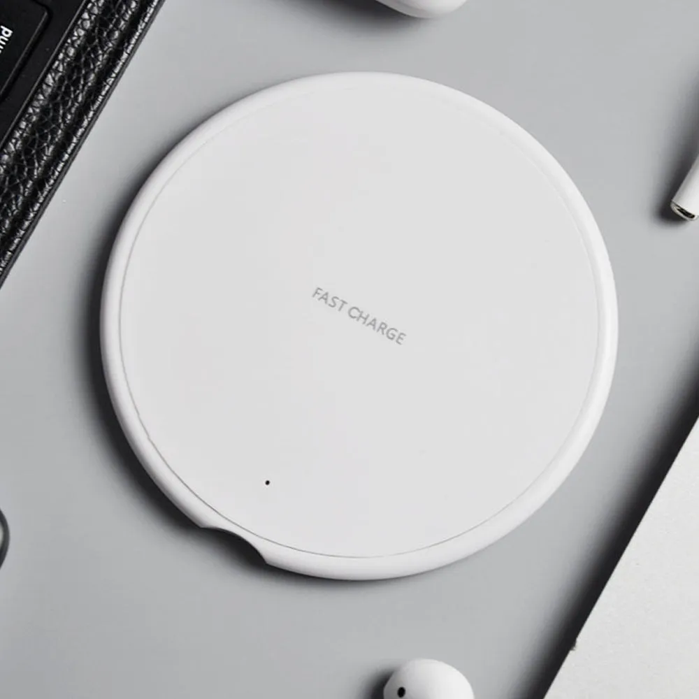 Fast Wireless Charger for Samsung Galaxy S9/S9/S8/S7/Note 9/S7 Edge USB Qi Charging Pad for iPhone XS Max XR X 8 Plus white