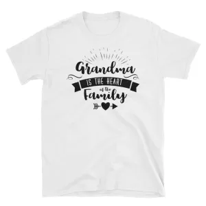 Grandma is The Heart of the Family T Shirt White Short-Sleeve Unisex Grandmother Tee Shirt