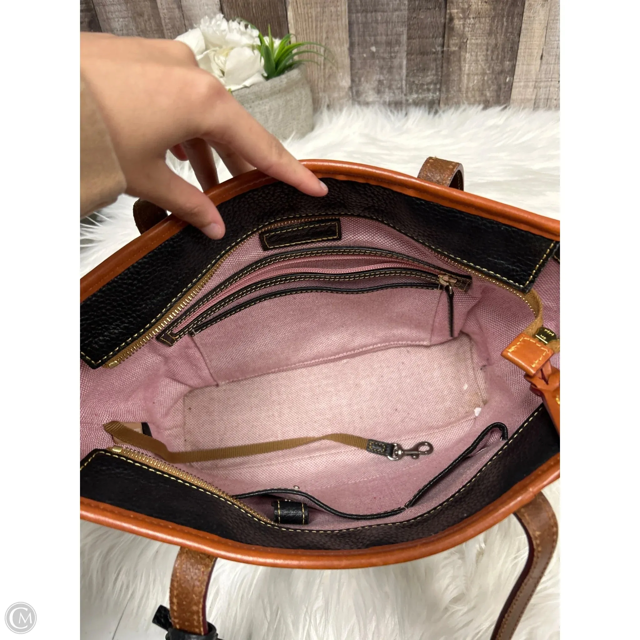 Handbag Designer By Dooney And Bourke, Size: Medium