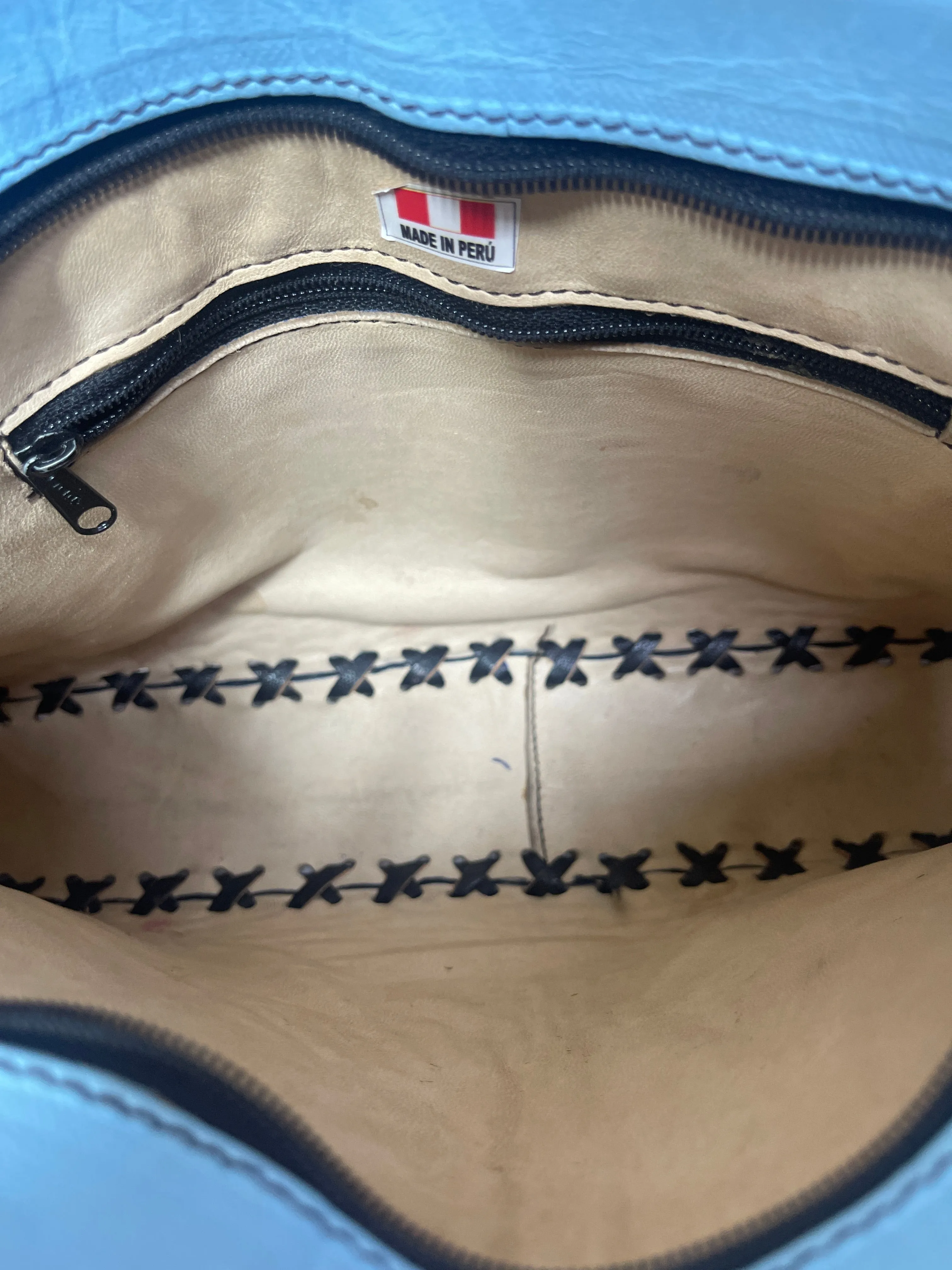Handbag Leather By Clothes Mentor, Size: Medium