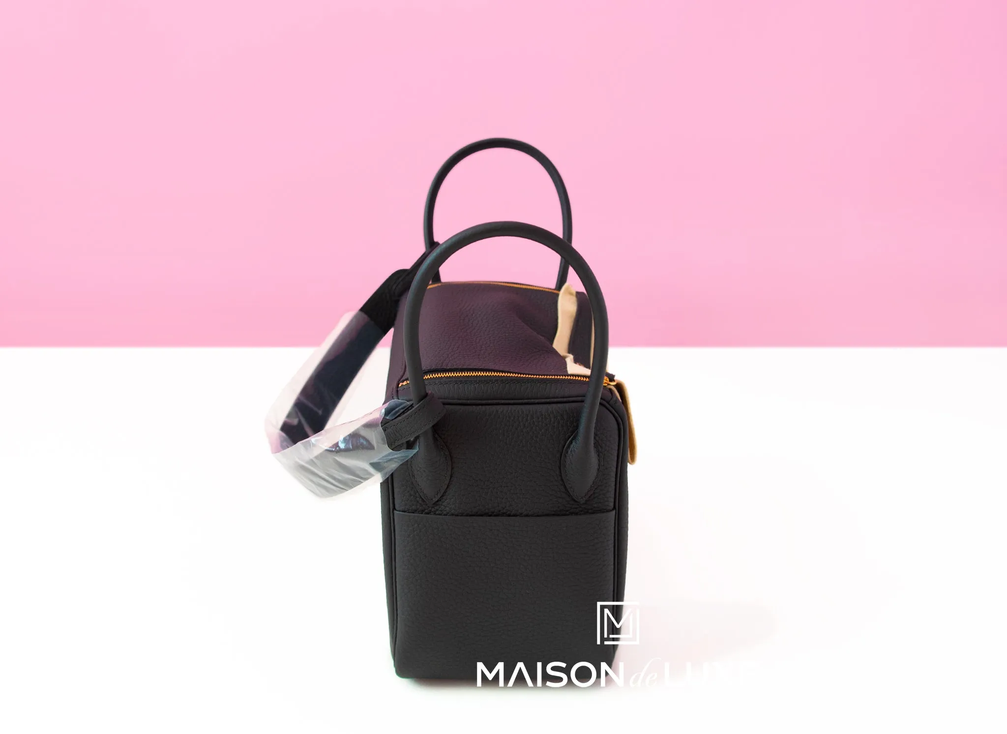 Hermes Black Clemence Lindy 26 Handbag