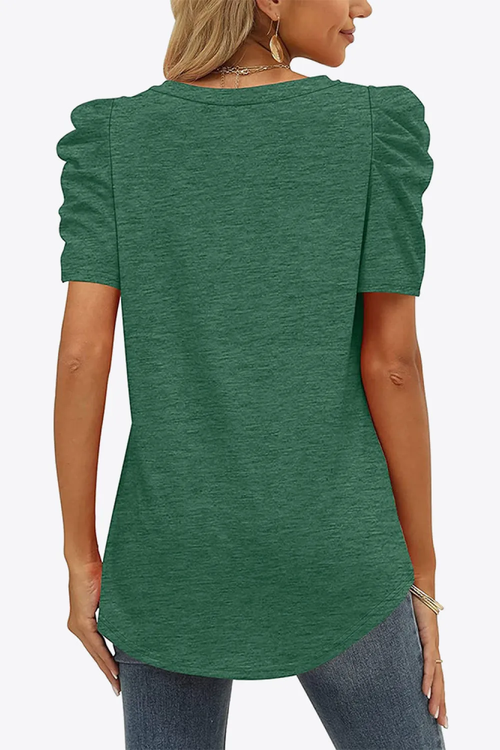 Isabel Tee