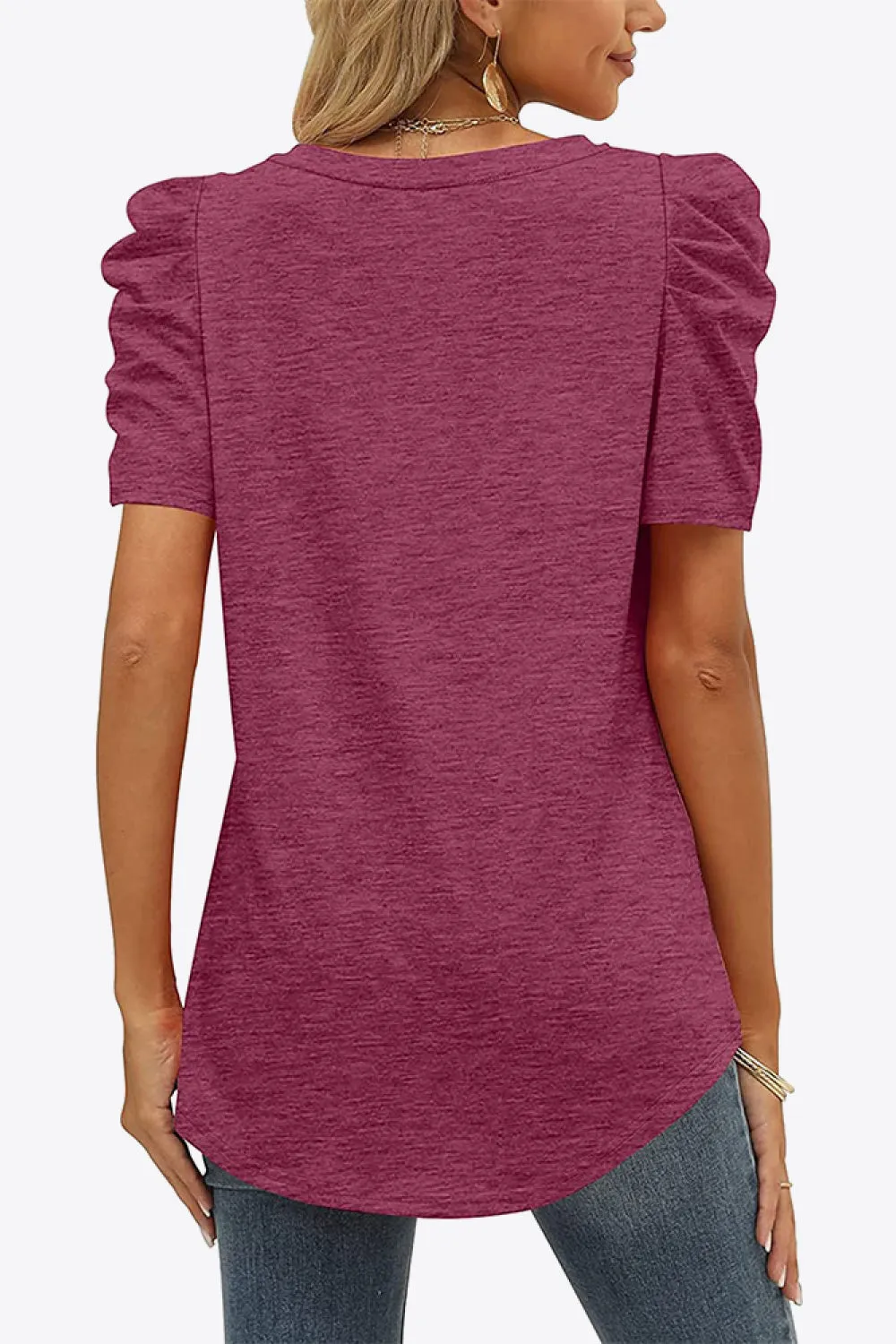 Isabel Tee