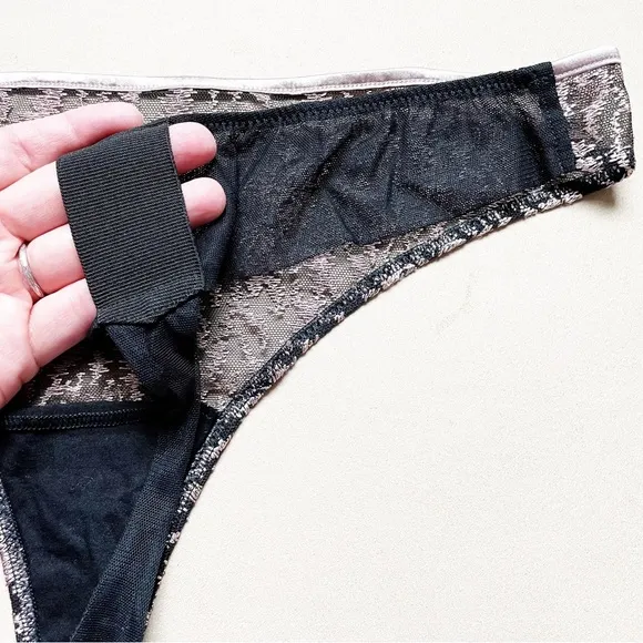 La Perla Feline Chic Thong