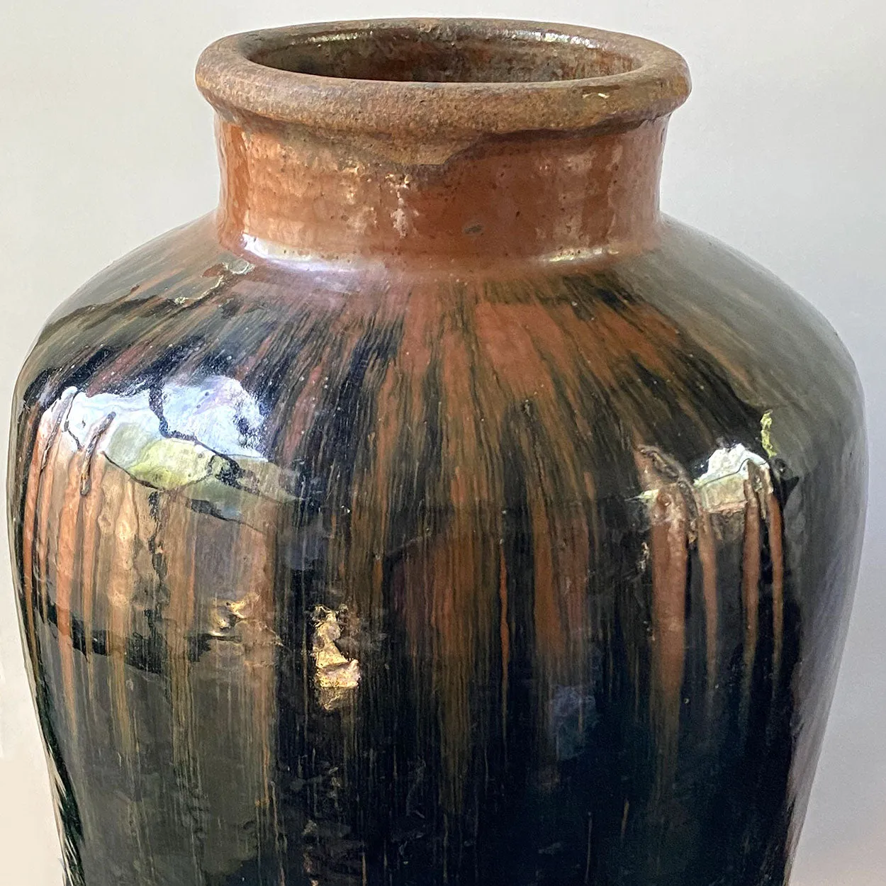 Large Chinese Stoneware Pottery Hare’s Fur Glaze Jar