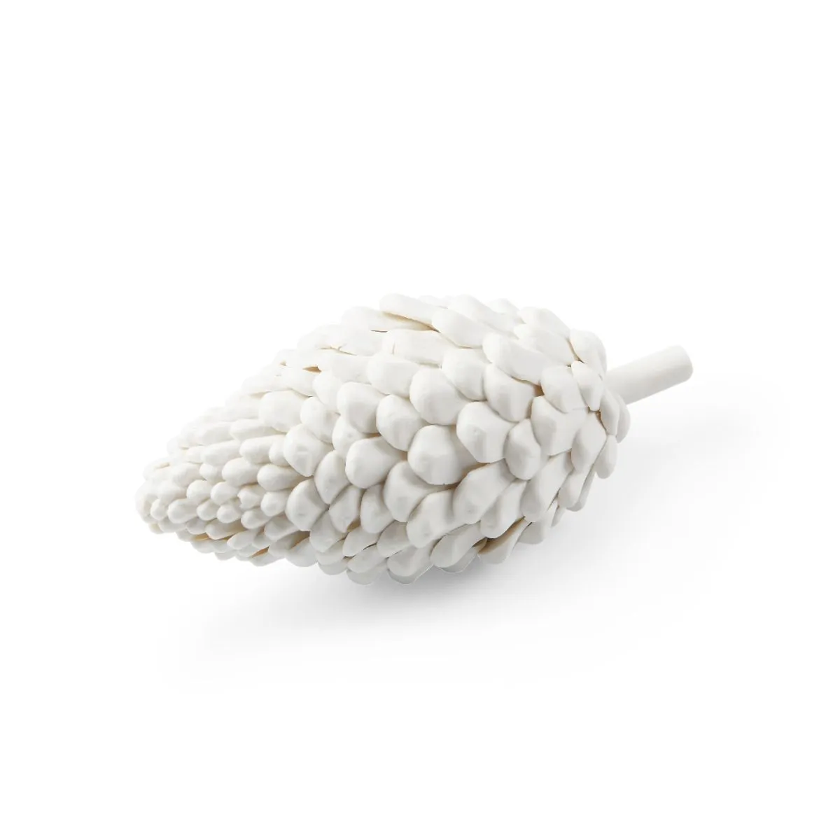 Laying Pine Cone / Blanc de Chine