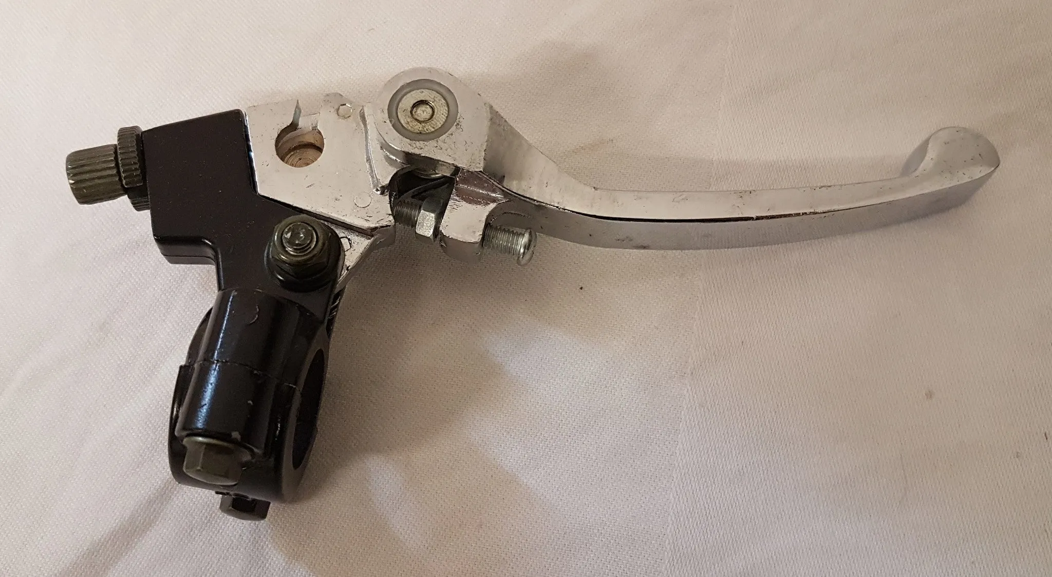 LCL07 UNBREAKABLE CLUTCH LEVER FOR DIRT / PIT / QUAD BIKE