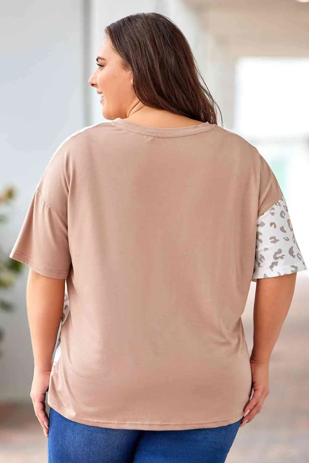 Leopard V-Neck T-Shirt