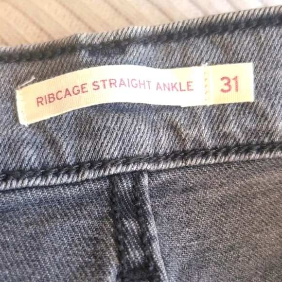 Levi's Women's Premium Ribcage Straight Ankle Gray Jeans Size 12 NWTG