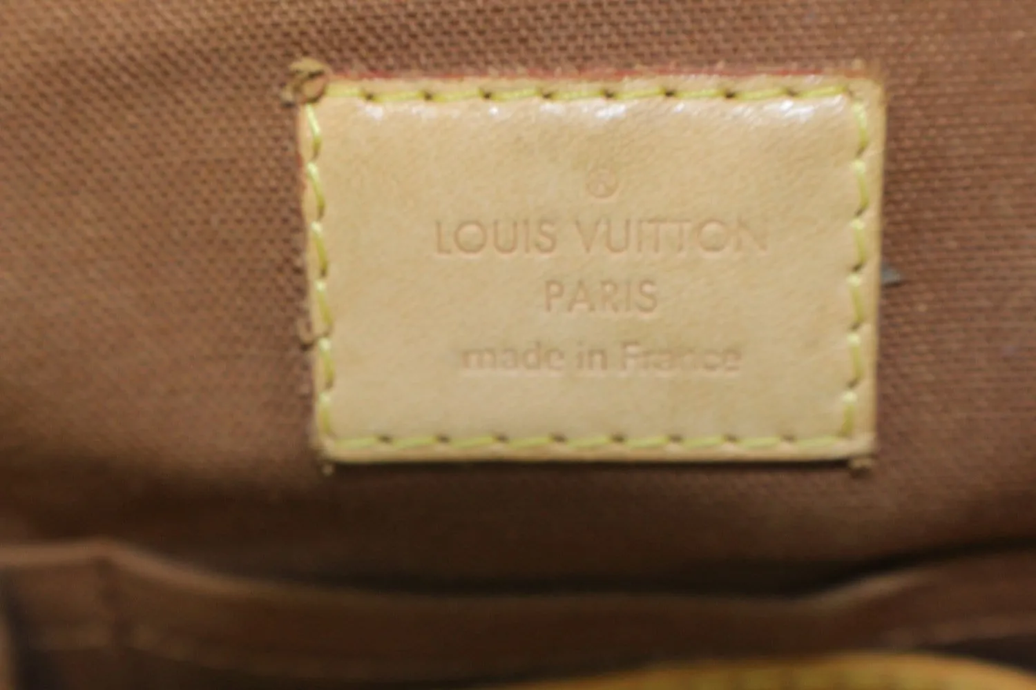LOUIS VUITTON Monogram Tivoli PM Shoulder Handbag