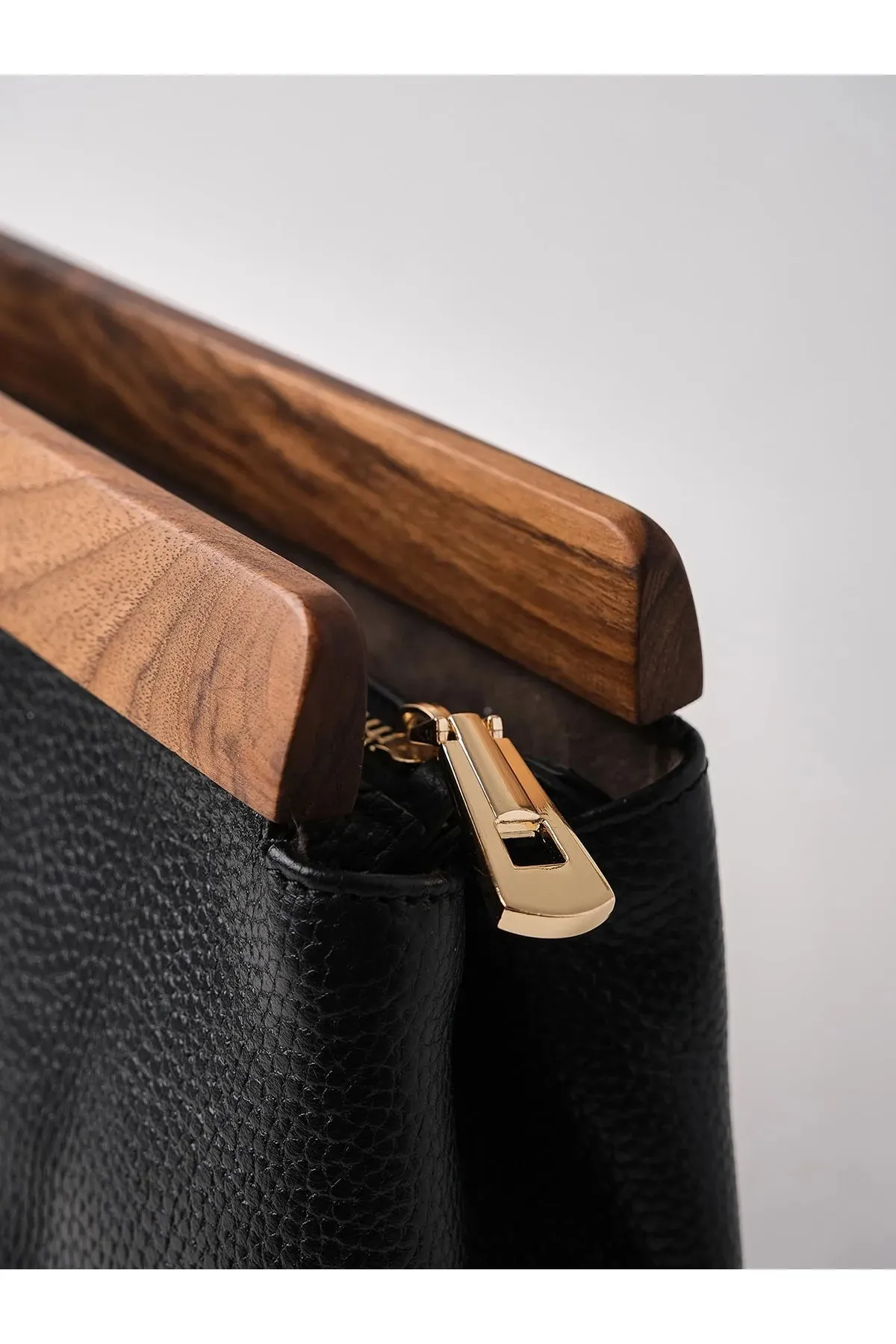 Luxurious Black Genuine Leather Clutch Handbag Walnut Wood Accents