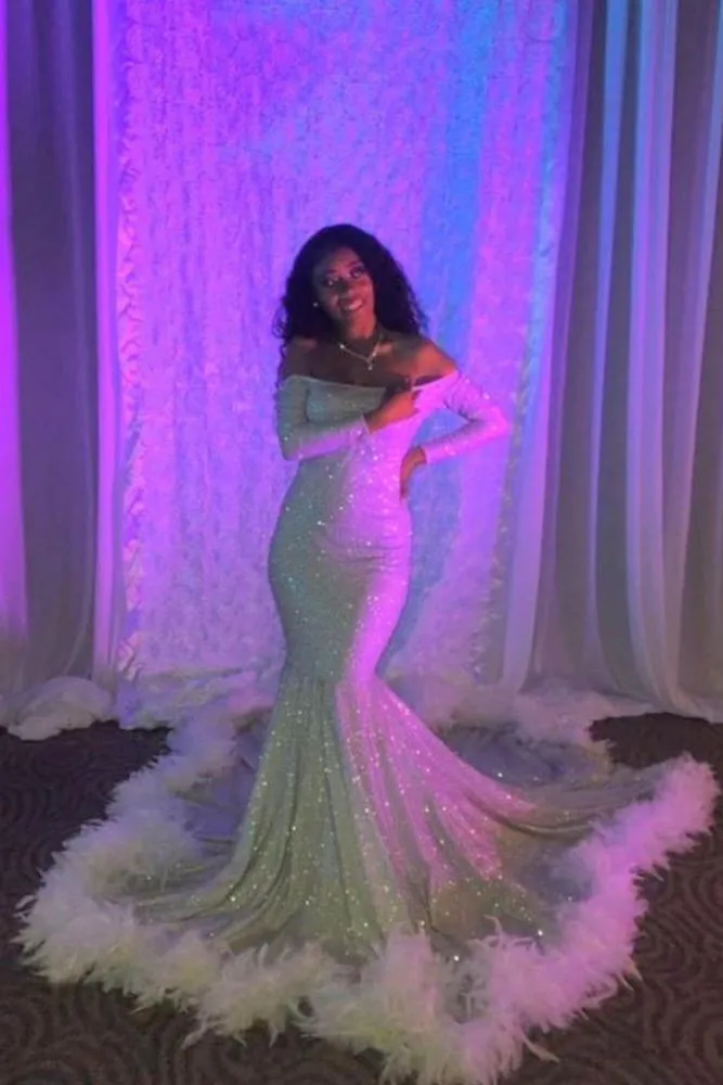 Off-the-shoulder Sequins Fur Trim Court Train Mermaid Prom Gowns