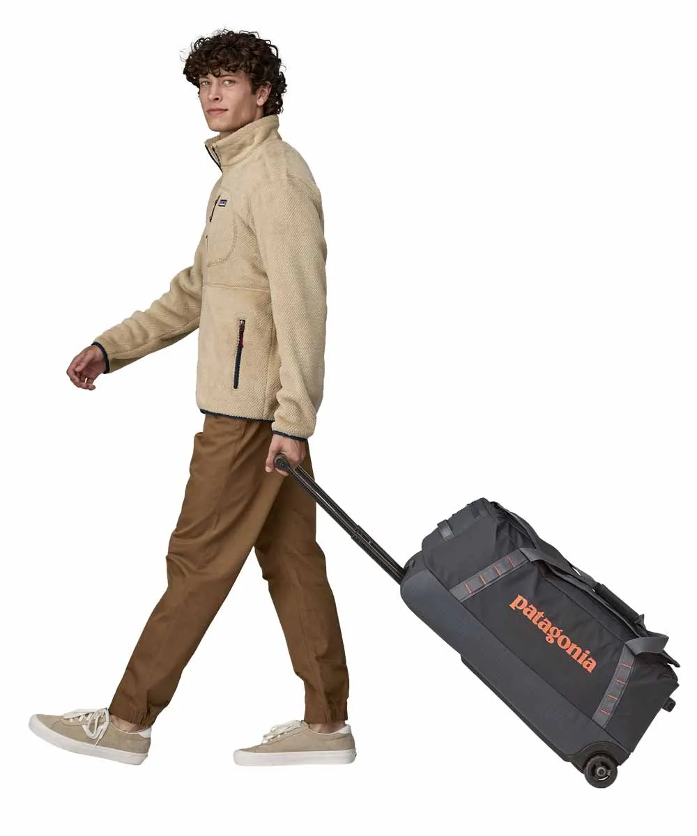 Patagonia Black Hole Wheeled Duffel Reisetasche