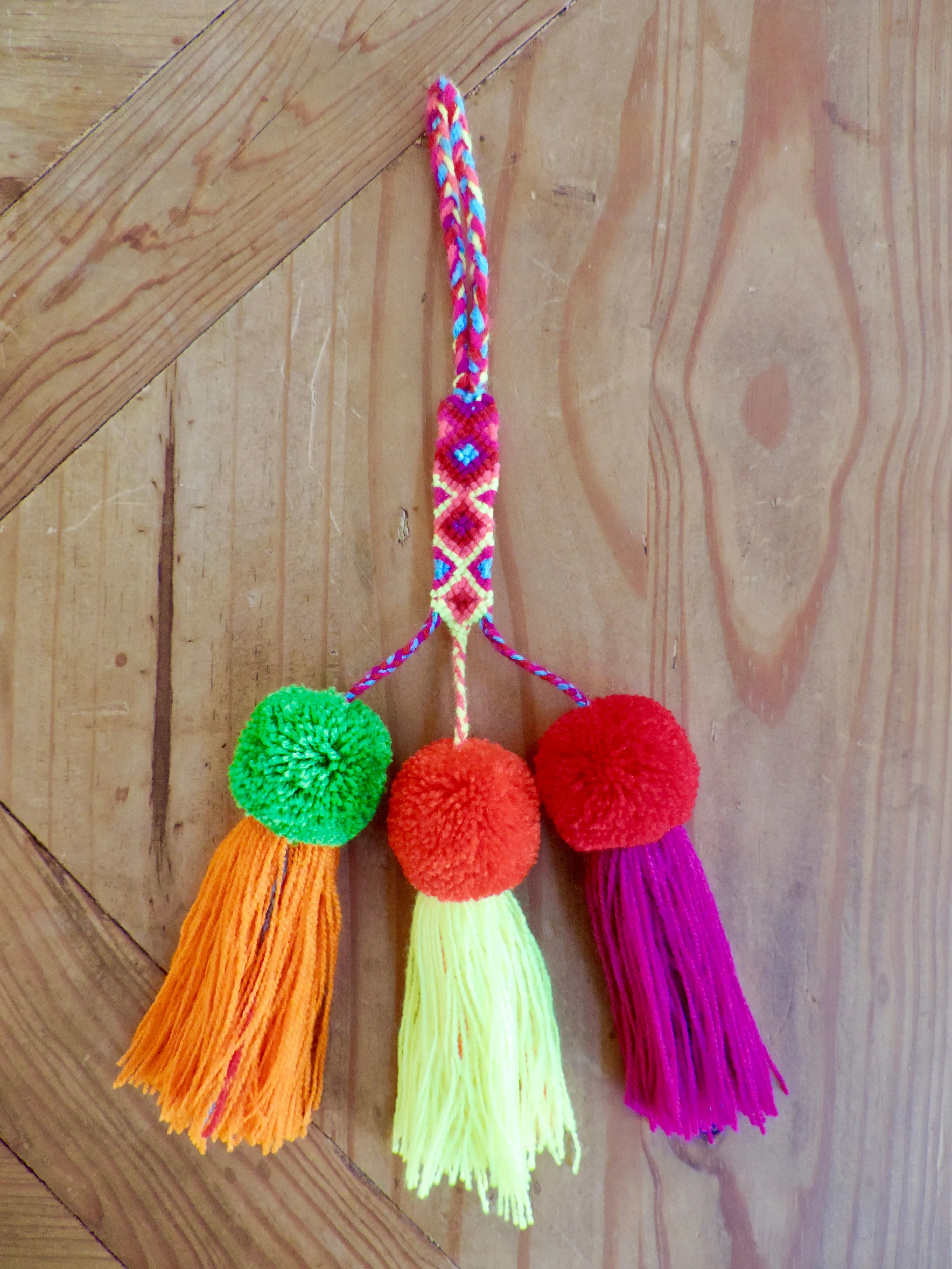 Pom-Pom Tassel No. 1914