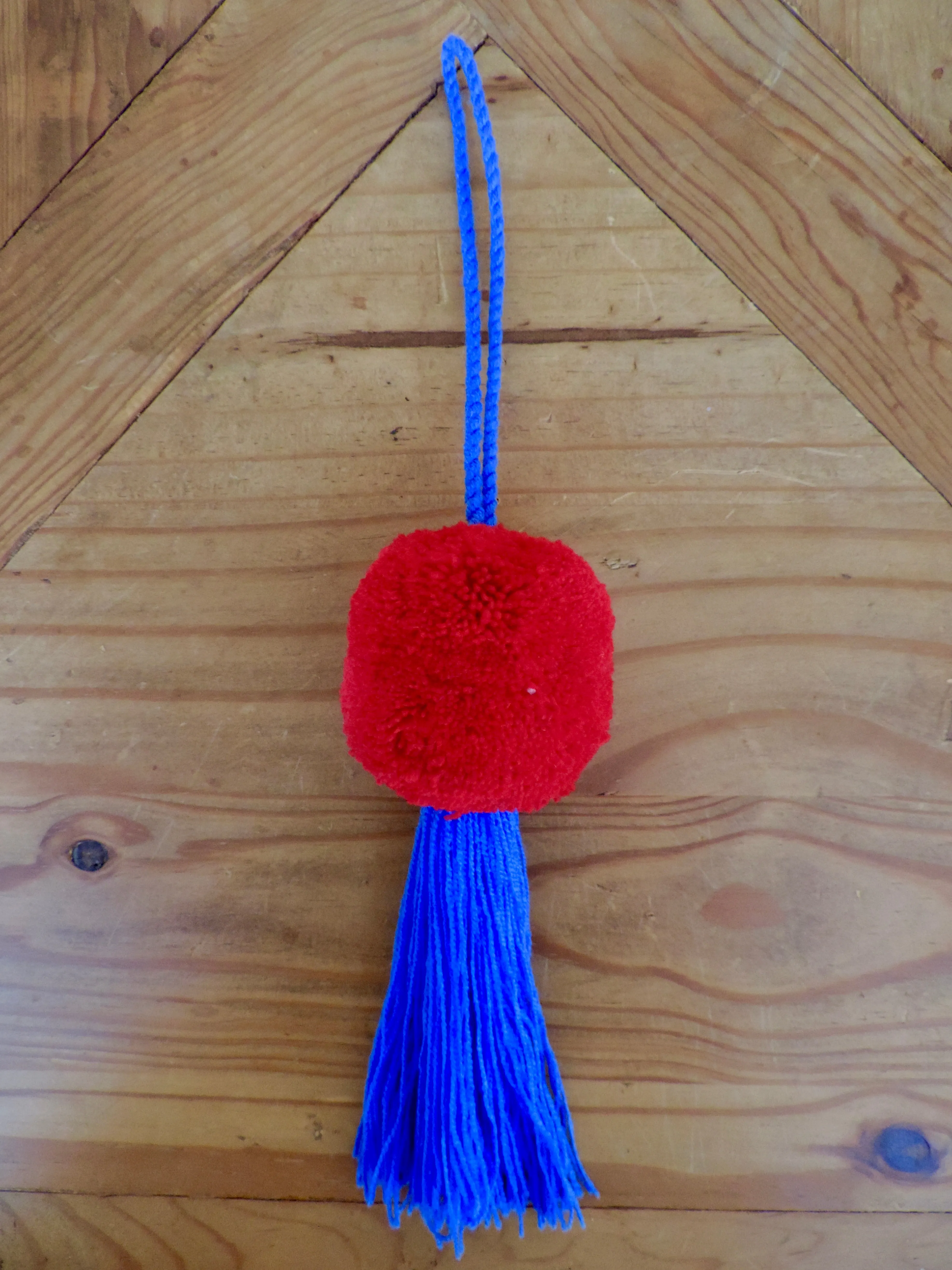 Pom-Pom Tassel No. 1921