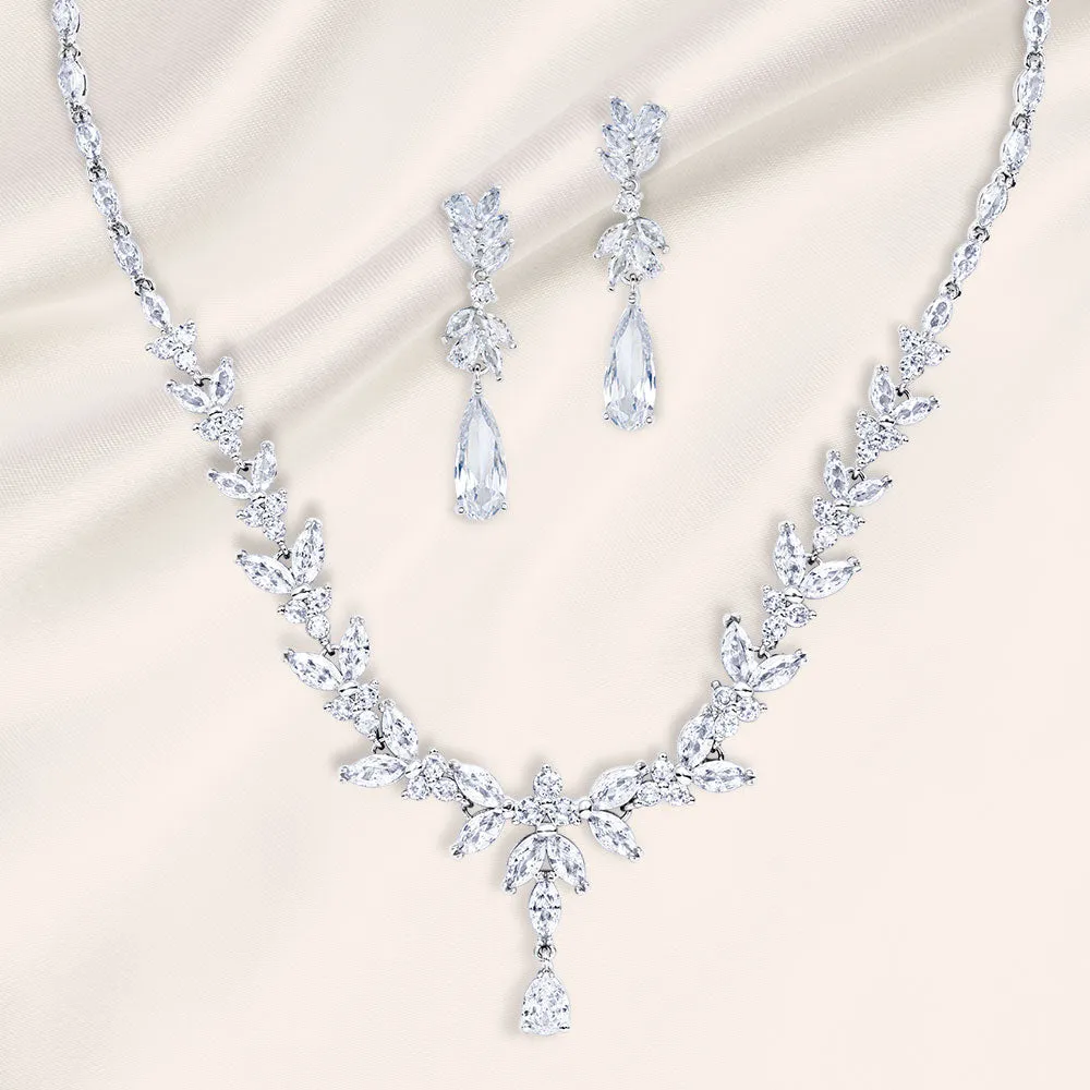 "Royal Foliage" 50CTW Mixed-cuts Statement Necklace and Earrings Set
