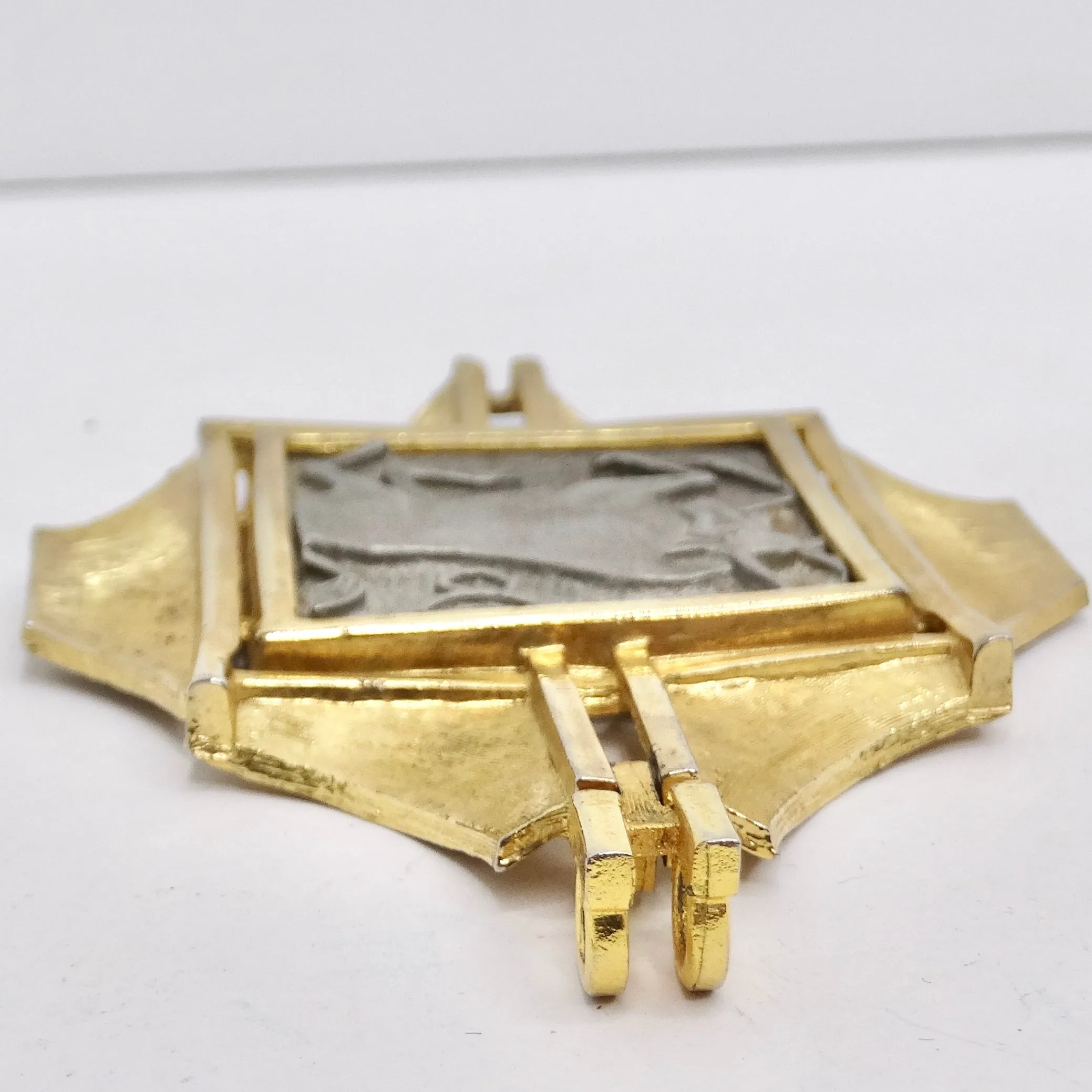 Razza 18K Gold Plated Zodiac Taurus Pendant
