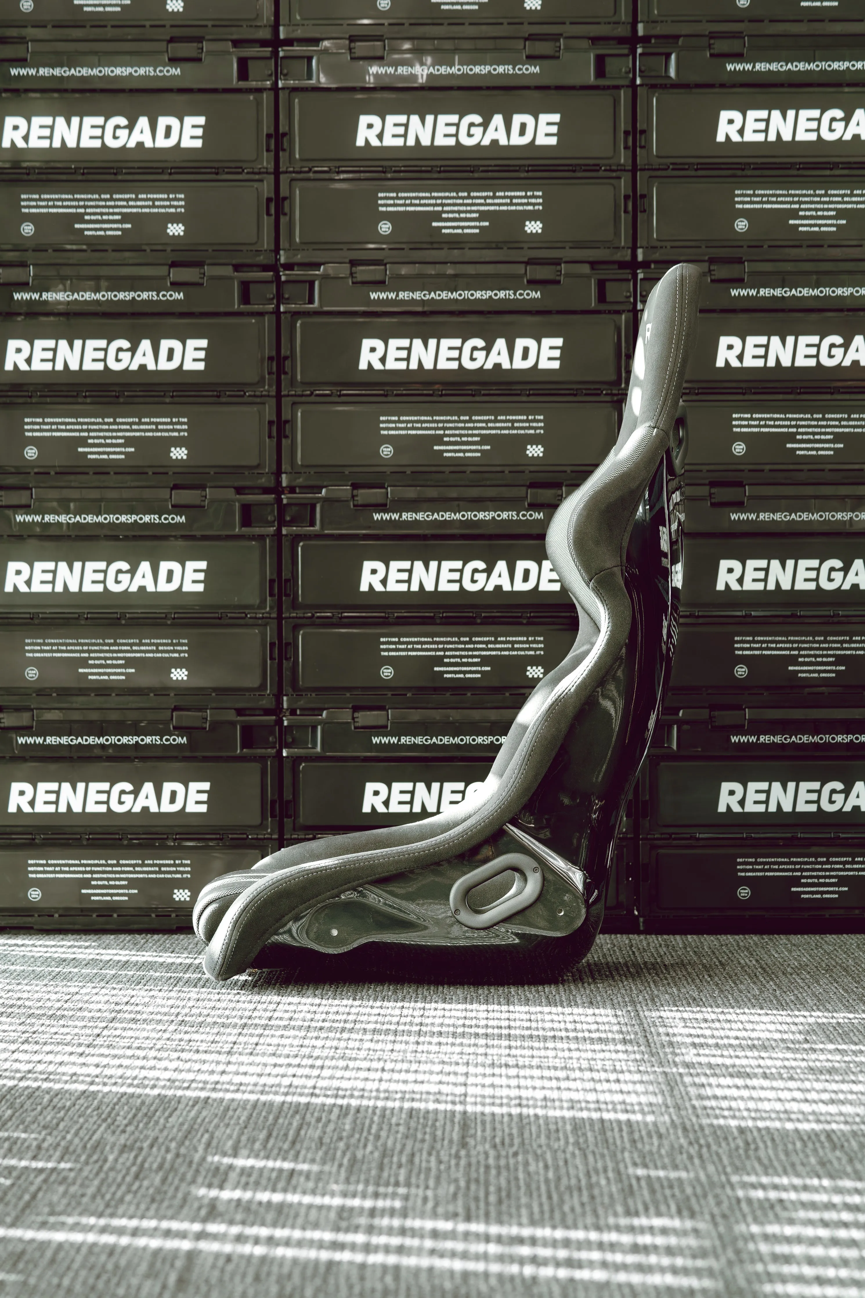 RECARO RS-G GK BUCKET SEAT