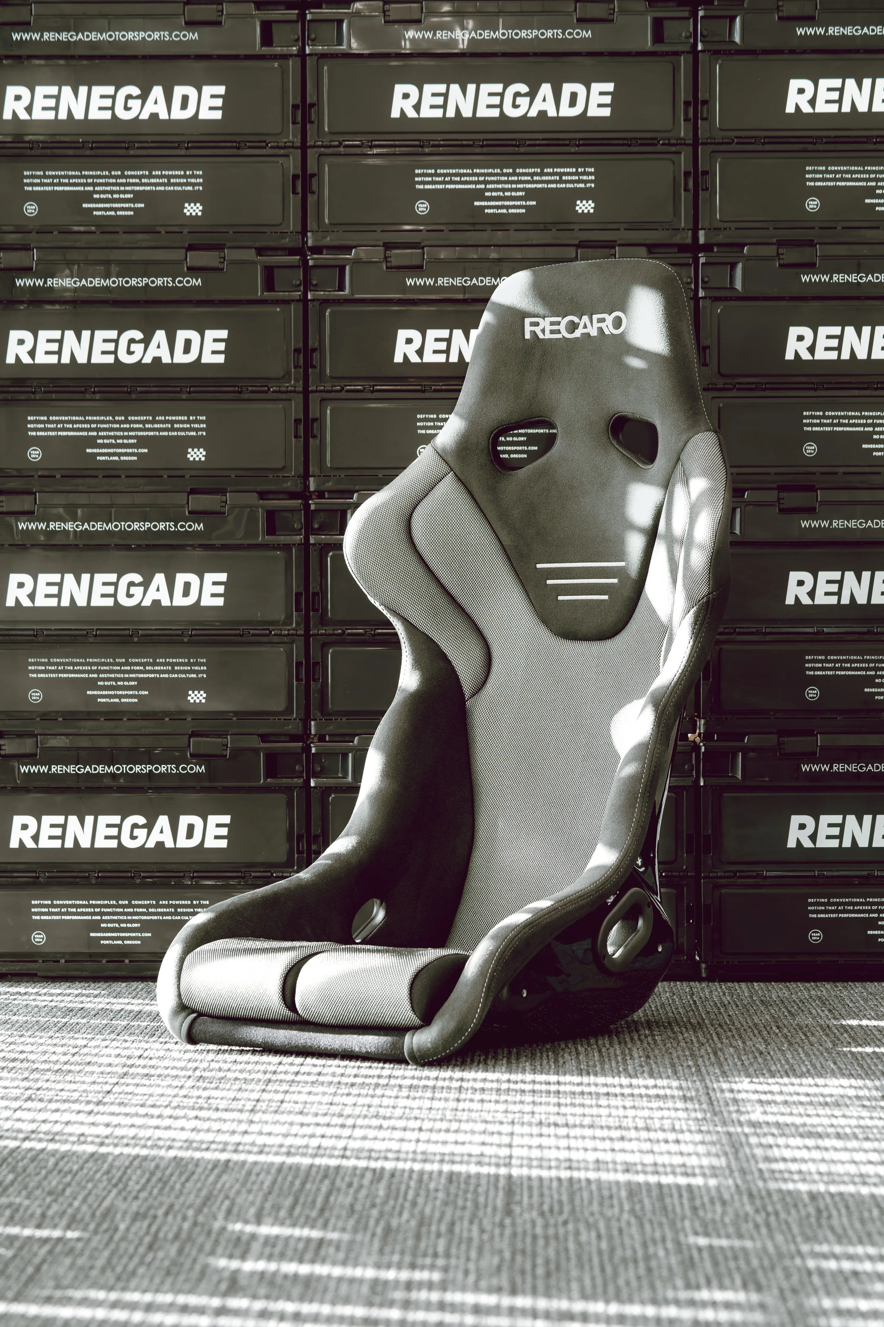 RECARO RS-G GK BUCKET SEAT