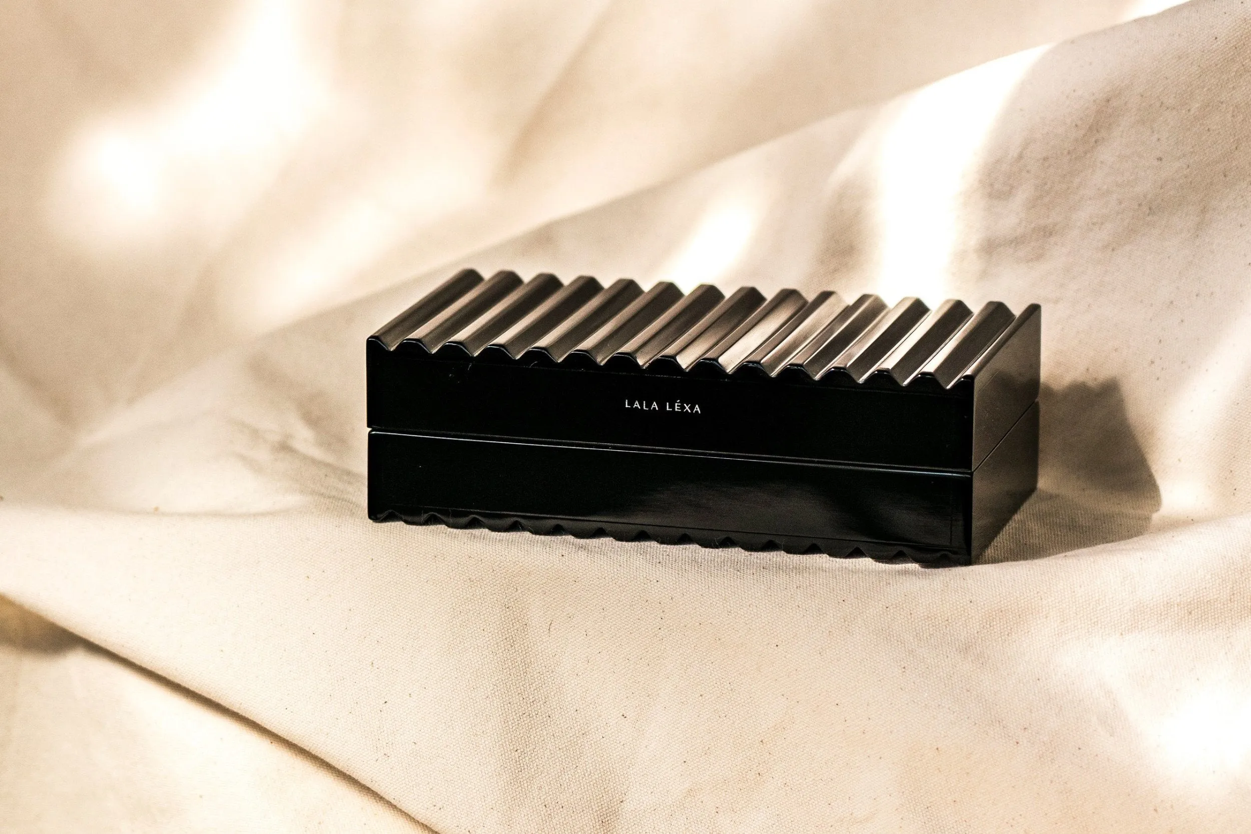 Sima Clutch - Onyx