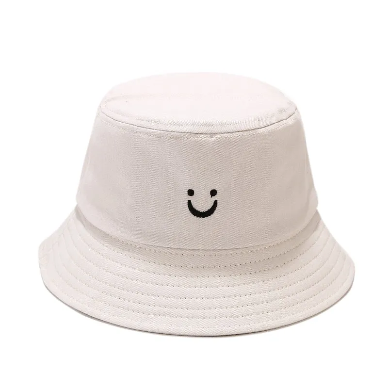 SMILE EMBROIDERED BUCKET HAT