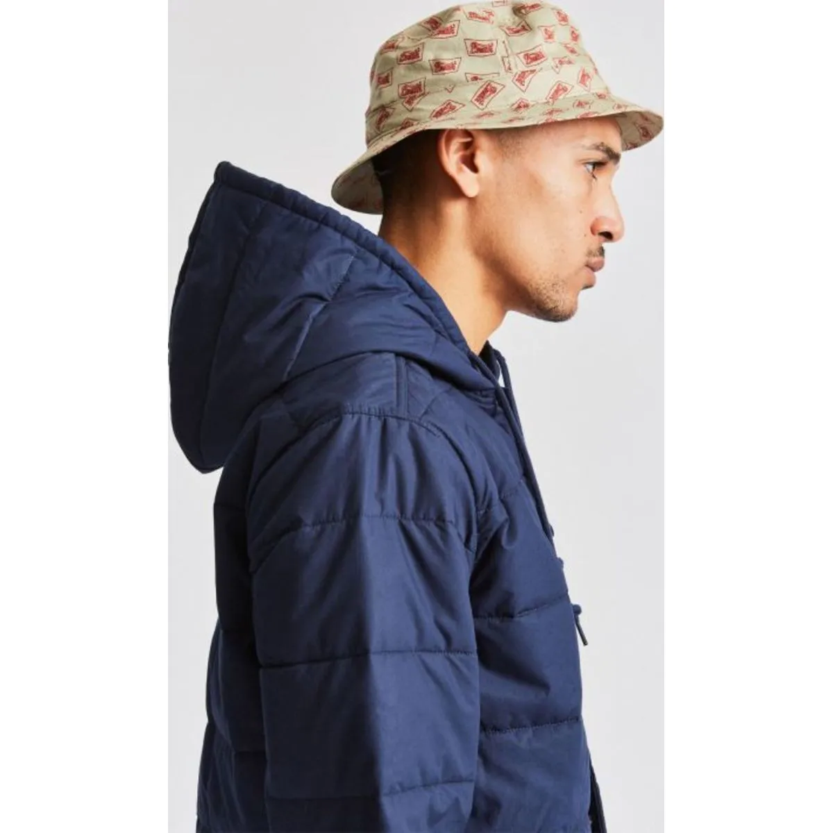 STITH BUCKET HAT - VANILLA/CARDINAL