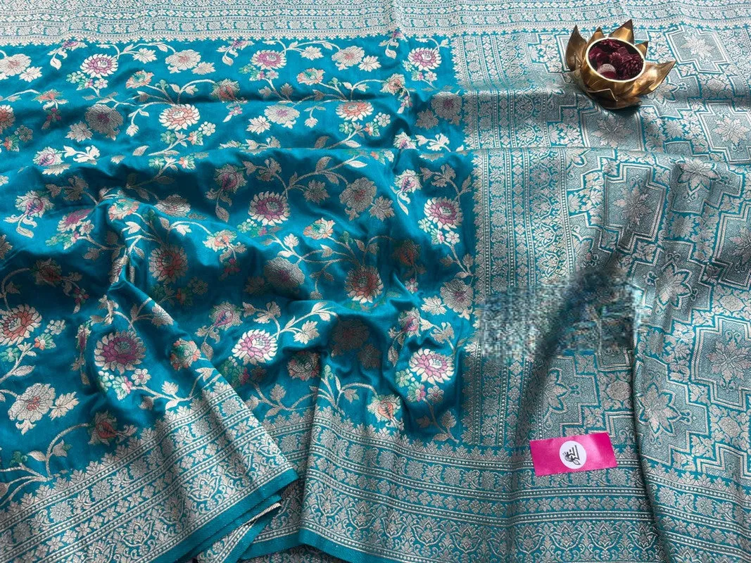 Traditional Zari Design Georgette Silk Sarees with Beautiful Colors