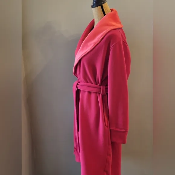 UGG Large Pink Heavy Cotton Plush Bathrobe